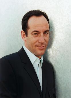 Jason Isaacs loves Lucius Malfoy and begs for more!